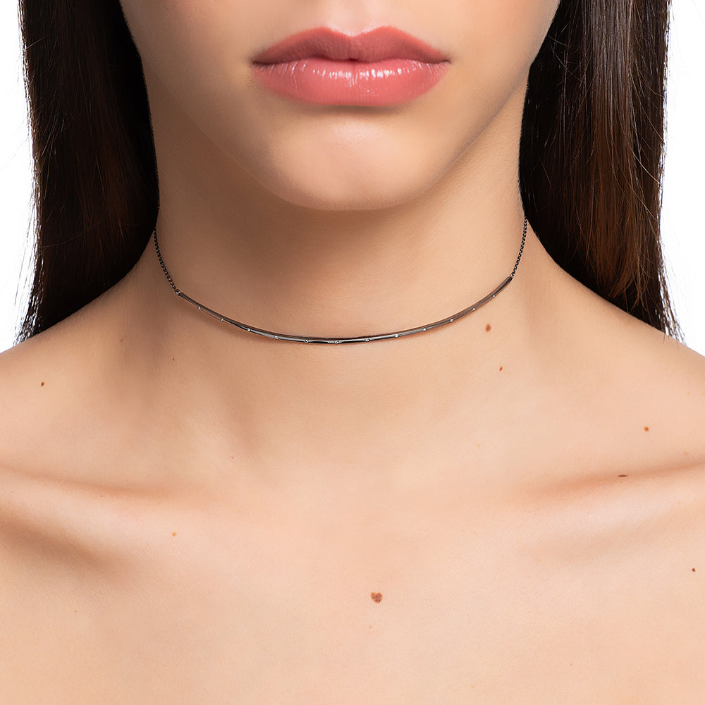 Colar Piscine De Ouro Branco 18K Com Ródio Negro E Diamante