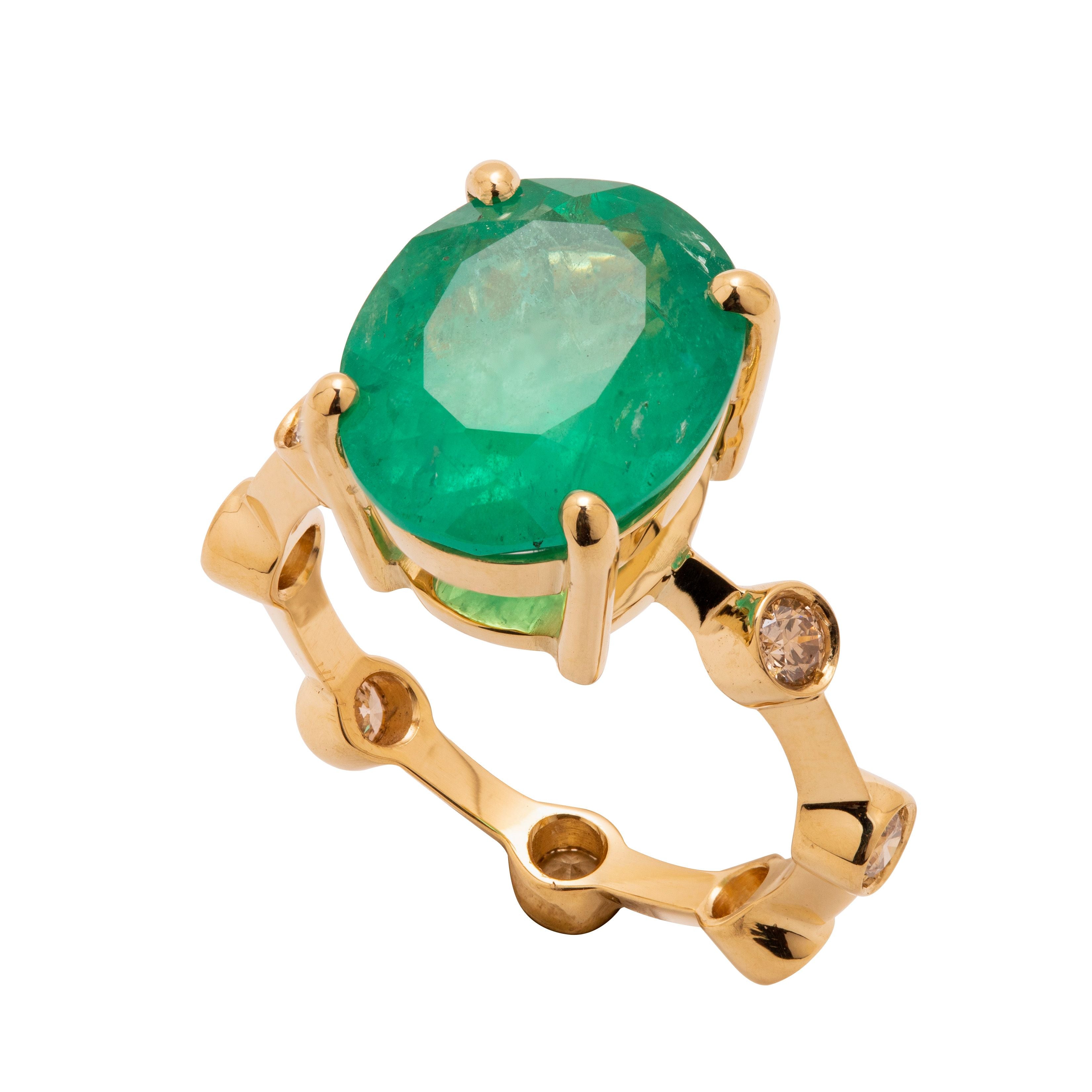 Anel Celebrate De Ouro Amarelo 18K E Diamante E Esmeralda
