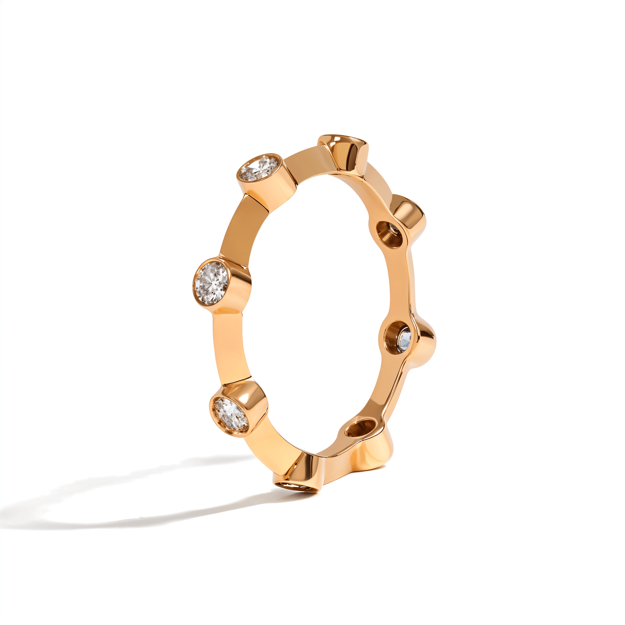 Anel Celebrate | Ouro Amarelo 18K e Diamantes - Jack Vartanian - Cravejados