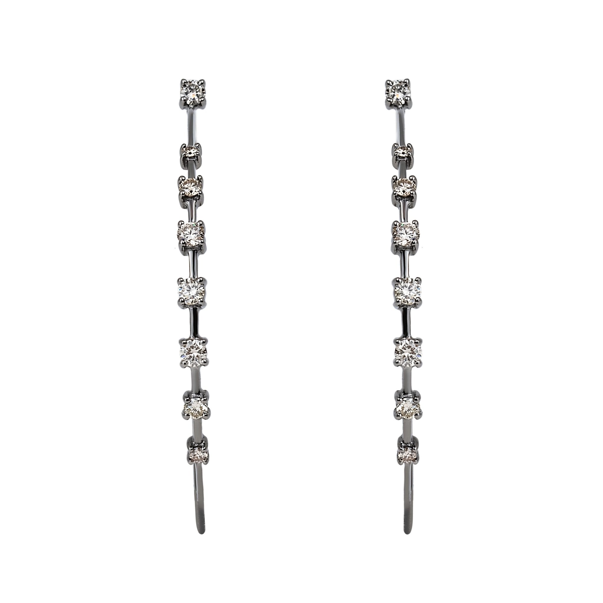 Brinco We Love Sapphire De Ouro Branco 18K Com Ródio Negro E Diamante - G - Jack Vartanian - Argolas