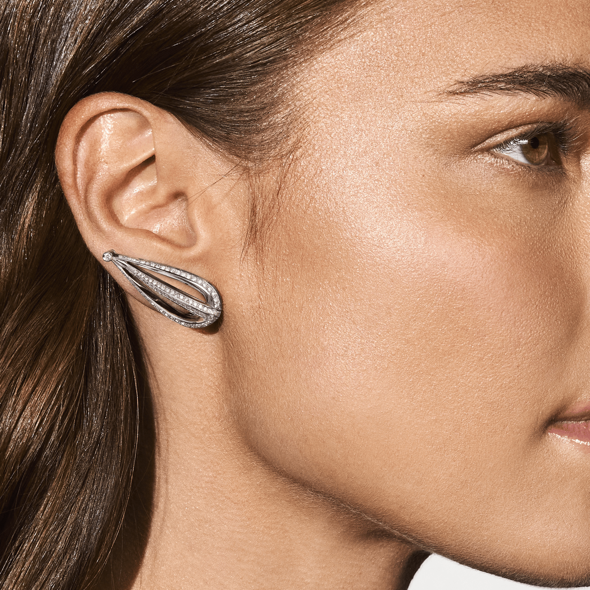 EARCUFF SHINE POWER | OURO BRANCO 18K COM DIAMANTES - Jack Vartanian - Ear Cuffs