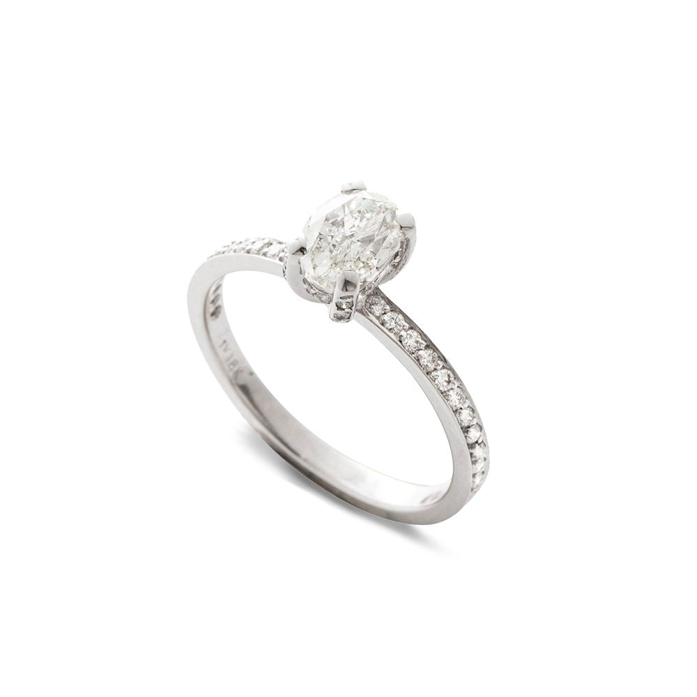 Anel Maes 2013 De Ouro Branco 18K E Diamante Solitário