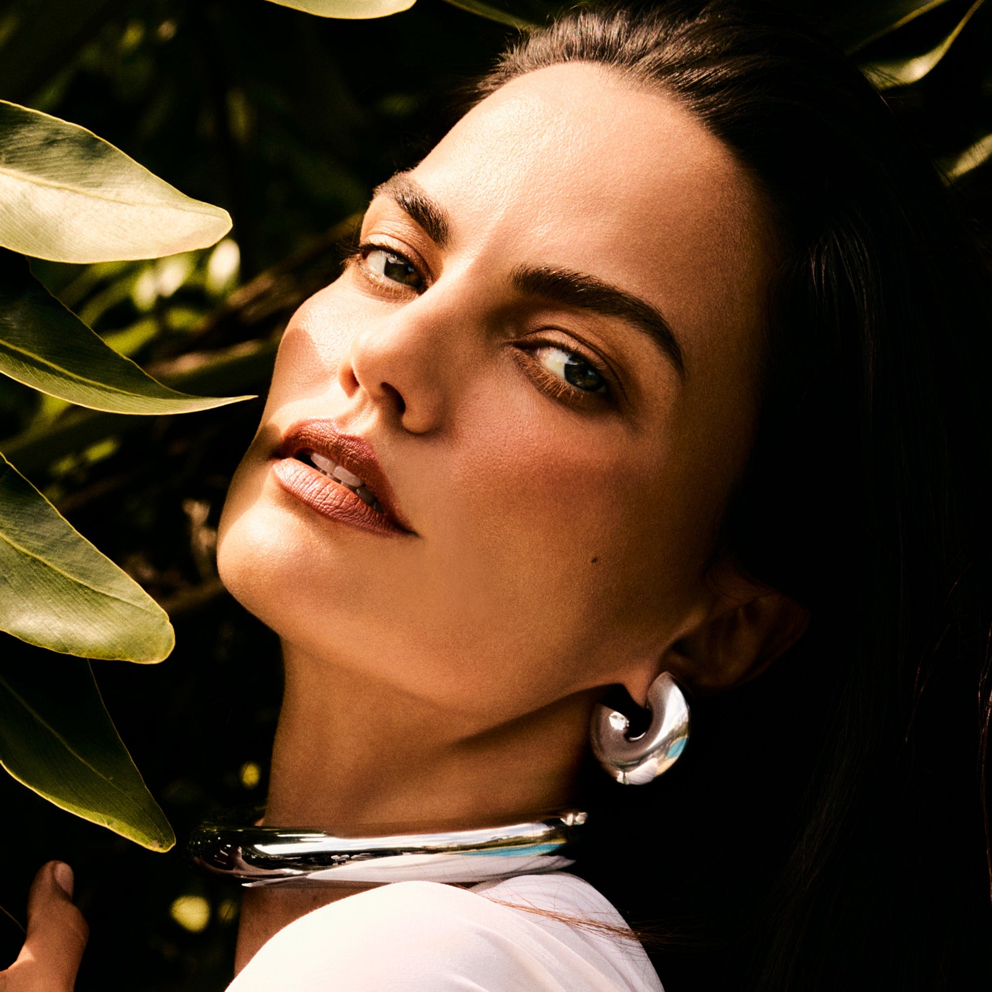 BRINCO ARGOLA BOLD WHITE | PRATA COM OURO BRANCO 18K - Jack Vartanian - 